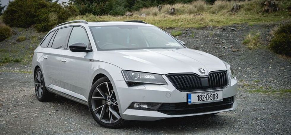 Skoda Superb Sport Line DSG 2.0 TDI