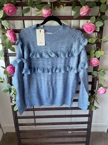 Bnwt blue crewneck jumper with frill detail one size
