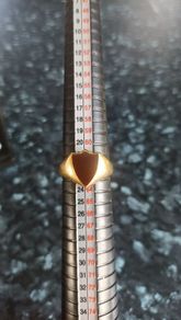 18ct gold signet ring