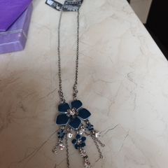 Costume  Necklace & Matching  Earrings. Length  - 11"