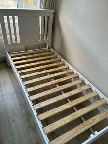 Single bed with Respa mattress
