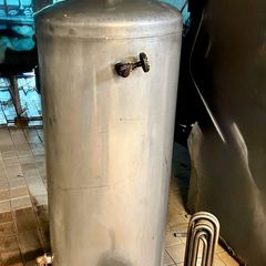 Hot water cylinder - steam heated calorifier