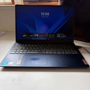 Lenovo IdeaPad 3 Intel i5 11th Gen / 8GB RAM / 256GB SSD