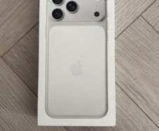 iphone empty box