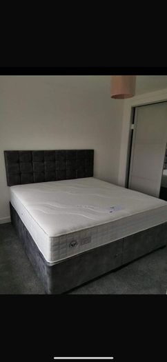 New Stylish single ,Double 4ft, 4ft6, King 5ft And 6ft Superking Sizes Divan Beds Instock. Drawers And Optional Tufted Mattresses Available. Free Delivery