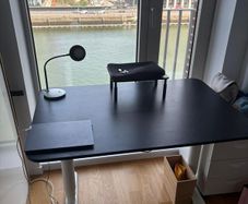 Premium IKEA IDASEN Electric Sit Stand Desk. Excellent Condition