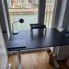 Premium IKEA IDASEN Electric Sit Stand Desk. Excellent Condition