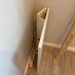 Folding Ikea desk free