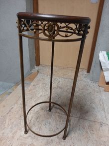Telephone table