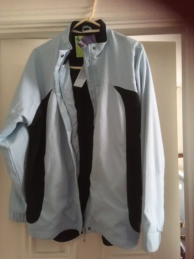 Size medium Ping, Ladies golf waterproof  suit