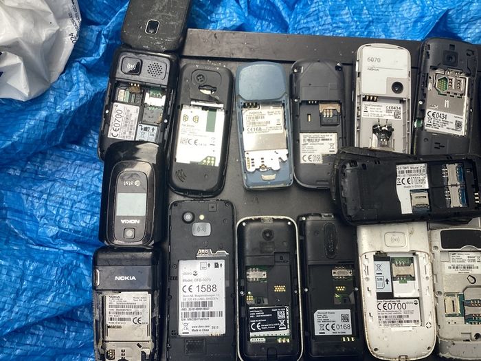 Joblot of mixed Phones