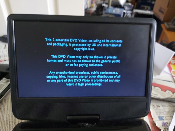 5 Portable DVD Players, all working, but no charges for them, all in very good condition