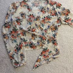 Wraparound top