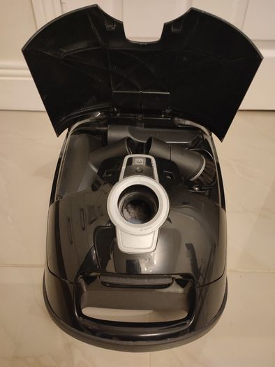 Miele vacuum cleaner