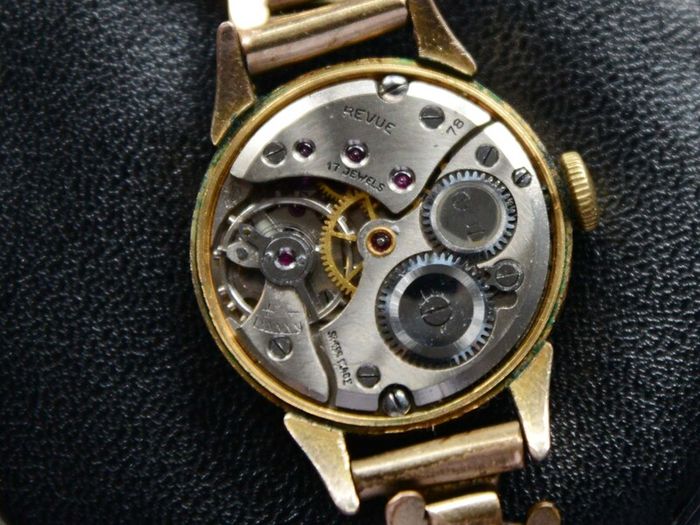 Vintage Swiss Revue Ladies Gold Watch