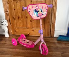Mini Mouse Scooter