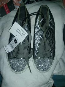 Bnwt Size 3 Pewter Quilted Lace Ups