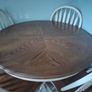 dinning table and 4 chairs Image 4