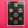 Decimal Coinage Of Great Britain And Northern  Ireland  Proof Set 1971 Image 4