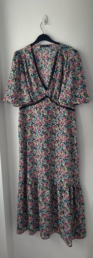 Black floral maxi dress size 12 New without tags