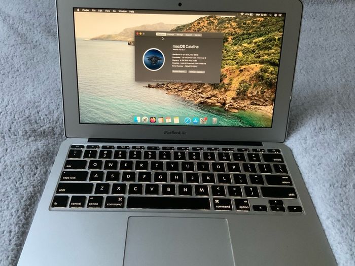 Apple MacBook Air 11 Inch Mid 2013 128GB SSD