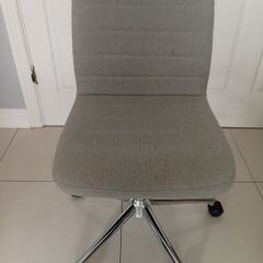 M&S desk chair