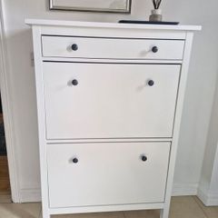 shoe cabinet