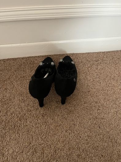 Women's court shoes