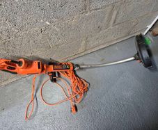 Black+Decker Electric Strimmer (700W)