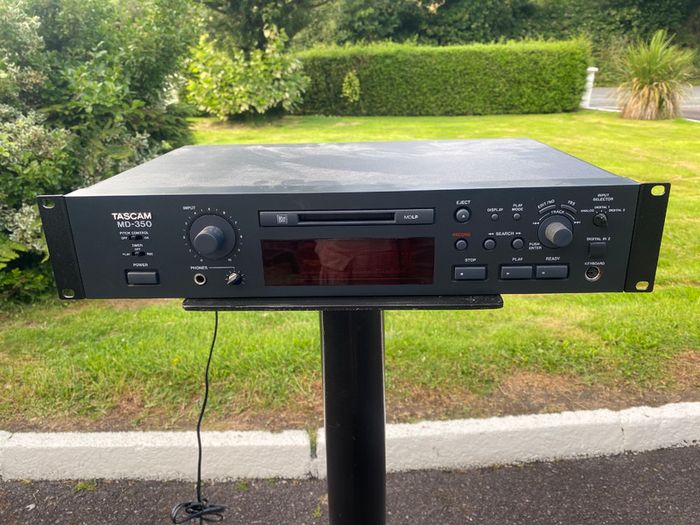 Tascam Md350 Pro Mini disc player never used