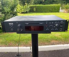 Tascam Md350 Pro Mini disc player never used
