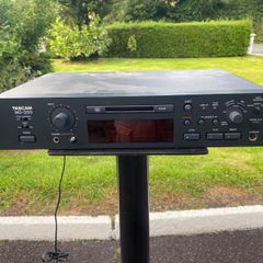 Tascam Md350 Pro Mini disc player never used