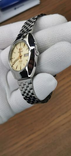 Vintage 70's Japanese ORIENT -Crystal Day-Date