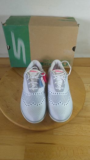 Skechers GO GOLF Elite Ace Women's Golf Shoes Waterproof White Euro 38.5 UK \ Ire 5.5 New In Box