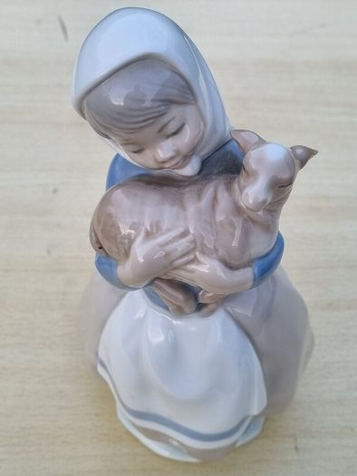 Nao by Lladro"Lamb in Arms" Porcelain Figurine