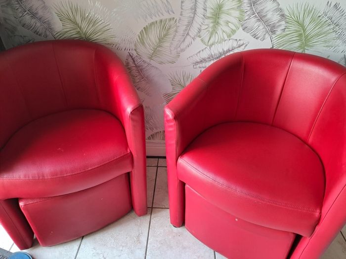 Two chairs with pouffets