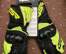 4SR Sport Cup Plus Gloves (Brand New)