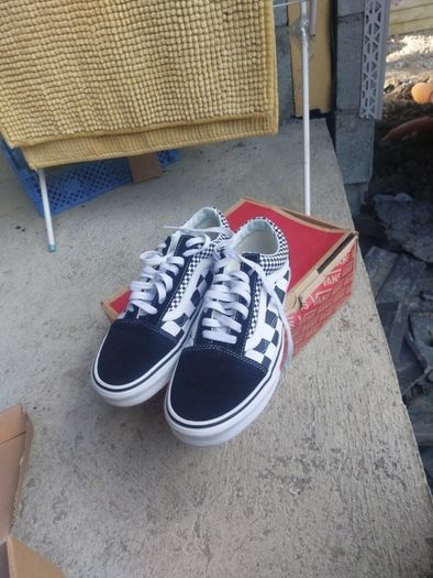 Vans