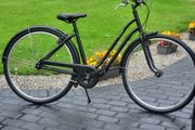 Ladies City Bike In Excellent Condition. No Offers