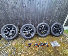 262 Wildtrak V6 Alloys & Tyres