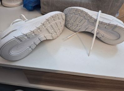 skechers trainers
