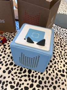 Toniebox 1 with 3 tonies