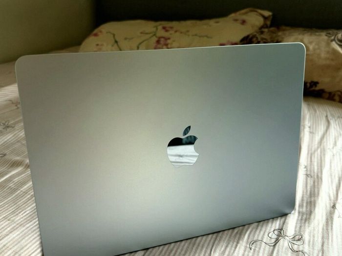 Apple MacBook Air 13in M4 16GB RAM 256GB SSD Silver