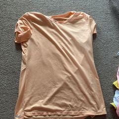 New Balance T shirt women