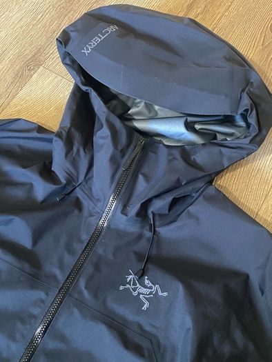 Arcteryx beta SL jacket Men's XS