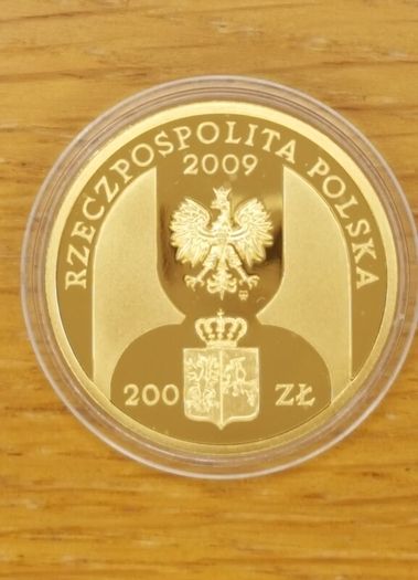 Poland 200 zlotych, 22ct gold coins