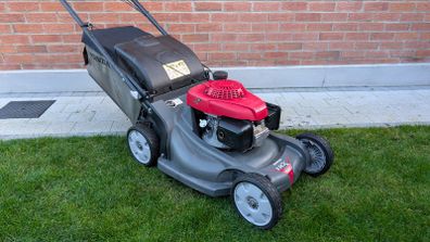 Honda HRX537 HYE Self-Propelled Lawnmower