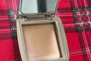 Hourglass highlighter
