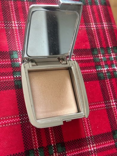 Hourglass highlighter