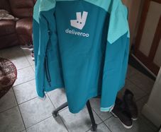 deliveroo jacket (like new)
